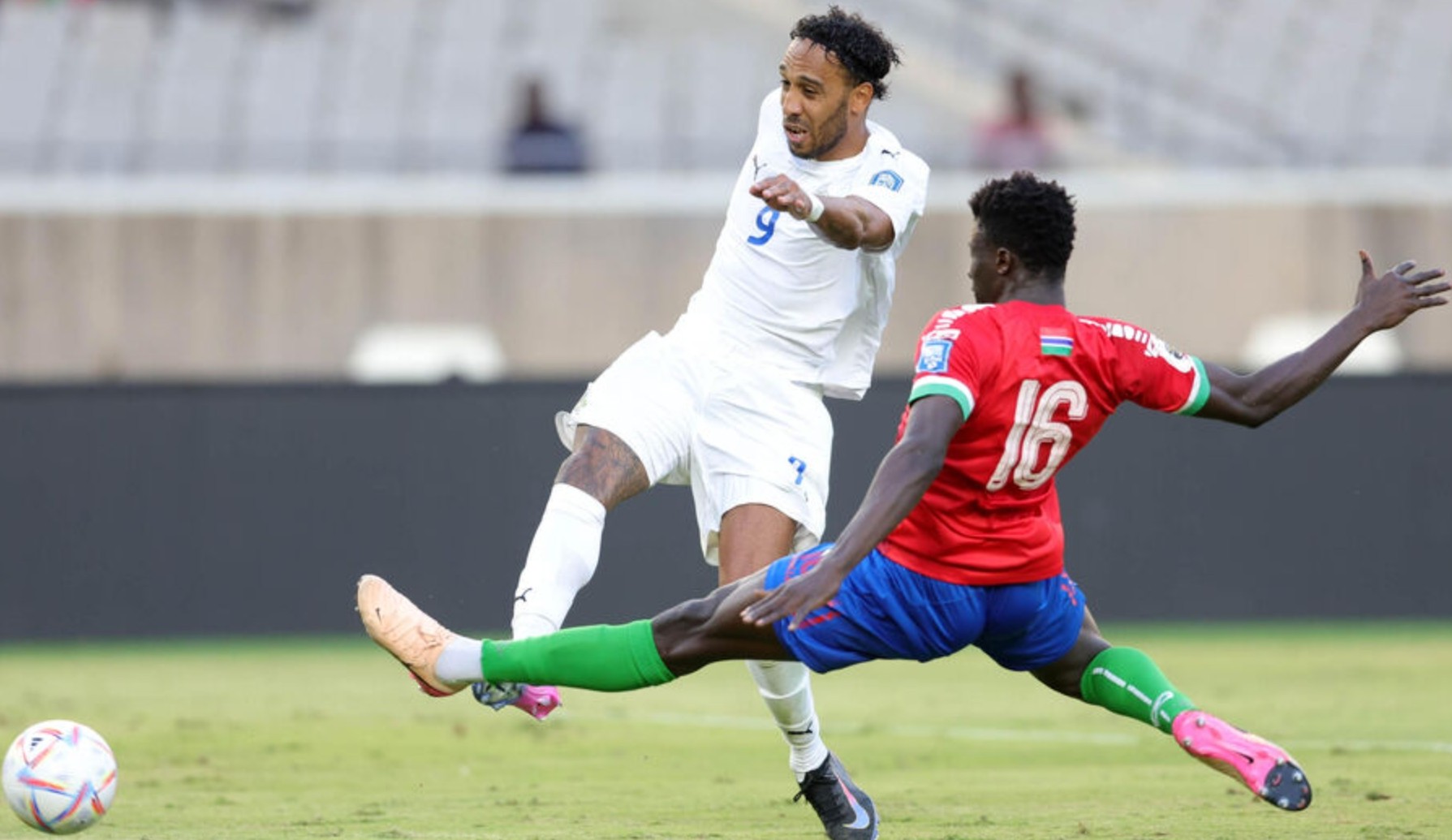 非首次出现, 早在 非首次出现, 早在